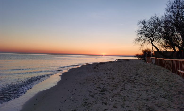 Torre Canne. In Puglia "Come spendi mangi": confronto tra miti e realtà in un paradiso incontaminato.