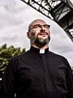 Un tarantino del Quartiere Tamburi domani sarà sacerdote in Belgio