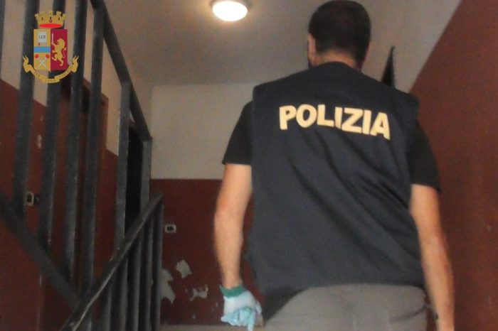 Operazione "Alto Impatto" della Polizia di Stato: Arresti e sequestri nel quartiere Tamburi di Taranto