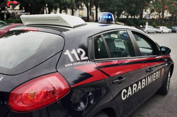 Taranto: audacia in supermercato, tre ladri fermati da Carabiniere fuori servizio