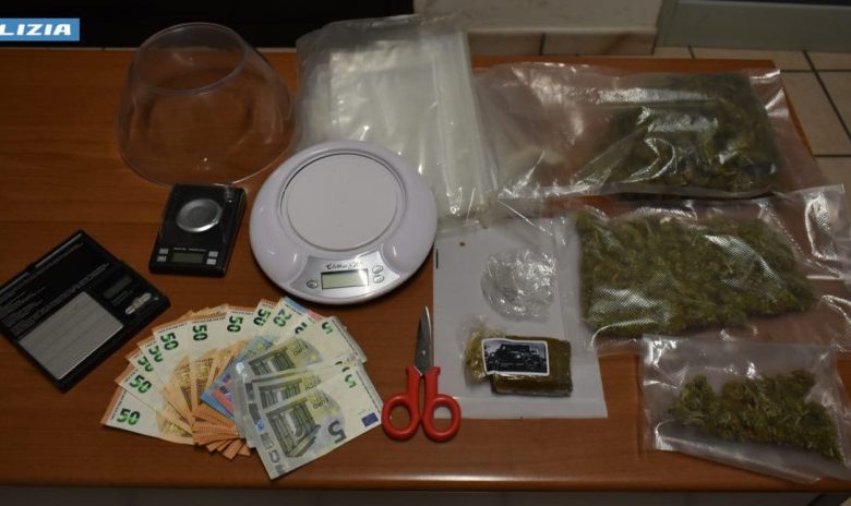 Colpo antidroga a Taurisano