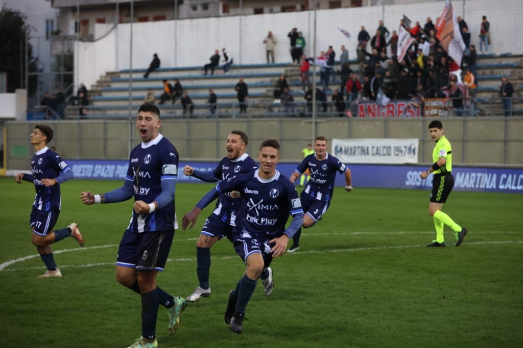 Il Martina ha preso l'iniziativa fin dall'inizio, con una pressione costante che ha portato al primo gol di Tuccitto. (Foto Paolo Conserva)