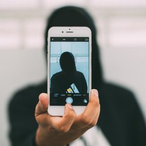 Nardò: scoperto laboratorio clandestino post furto iPhone