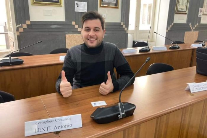 Crisi politica a Taranto, parla Antonio Lenti