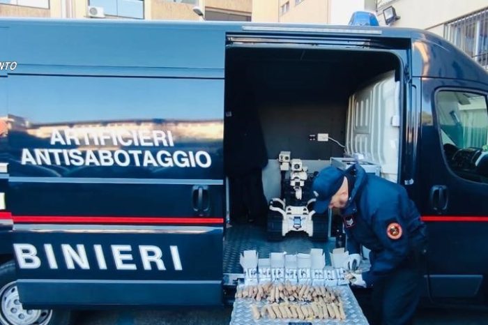 Taranto: maxi sequestro di artifizi pirotecnici
