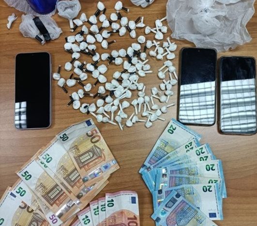Taranto: giovani sorpresi a nascondere cocaina, arrestati