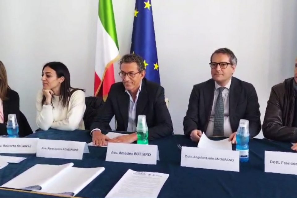 Adottato il nuovo regolamento affido e adozione a Trani