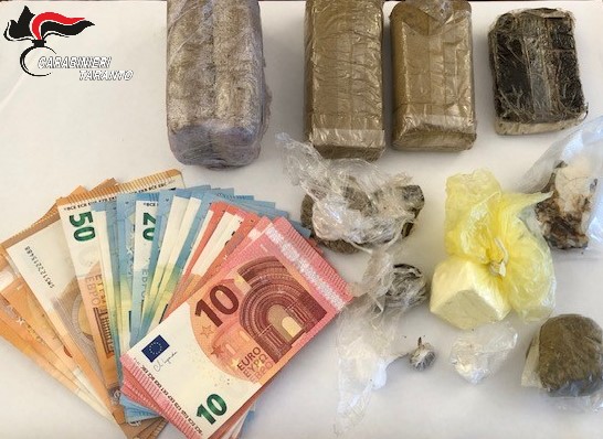 Contrasto allo spaccio a Taranto