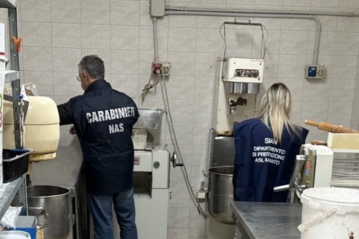 Controlli alimentari a Taranto: chiusure e sanzioni per panetteria e pasticceria