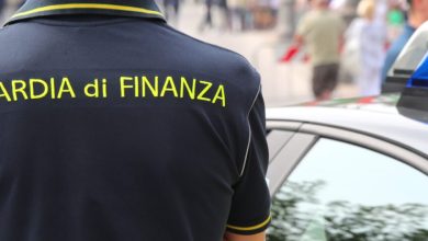 Controlli efficaci contro il commercio abusivo.