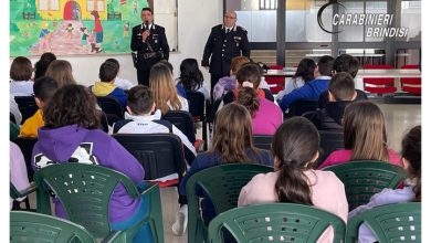 Mesagne: i Carabinieri Educano i Giovani sulla Legalità