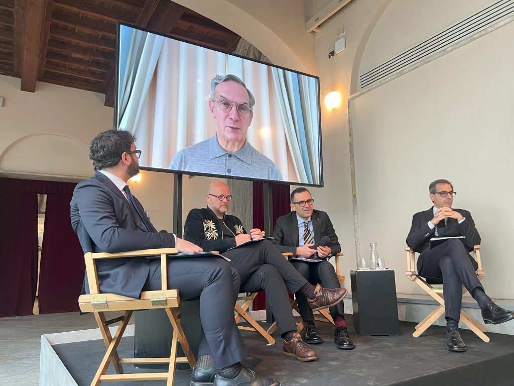 Conferenza stampa a Milano. Da Sx il Sindaco di Martina Franca Gianfranco Palmisano, Sebastian F. Schwarz direttore artistico del Festival, Michele Punzi presidente Fondazione Paolo Grassi e Roberto Venneri segretario generale della Presidenza della Regione Puglia