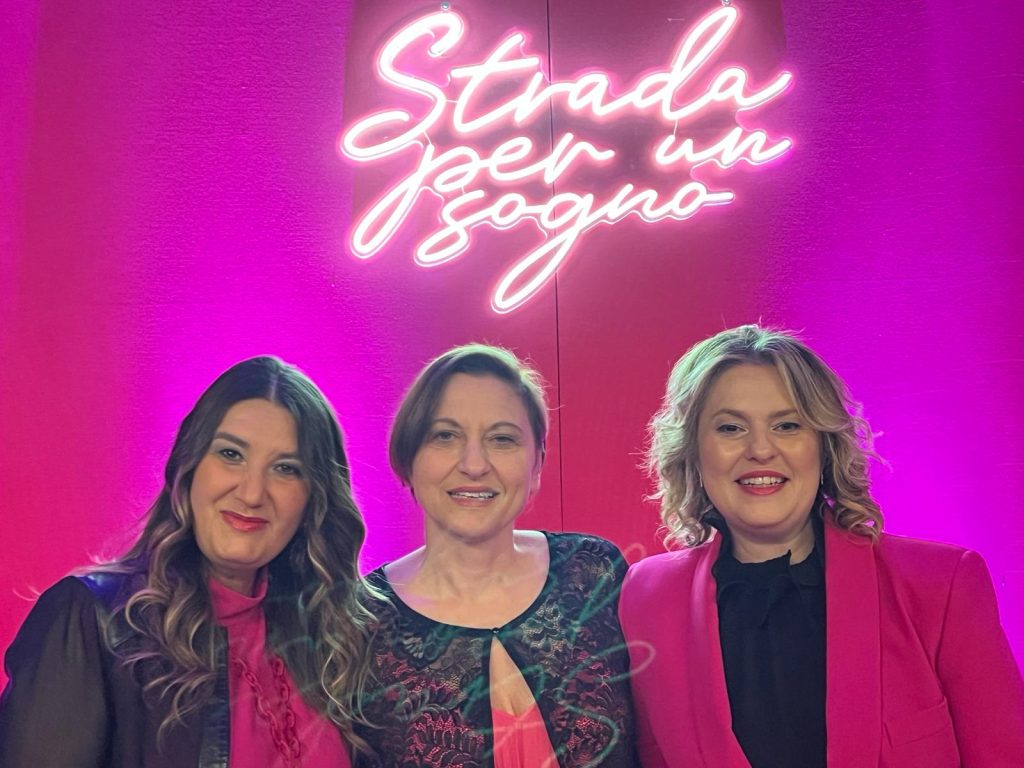 Da sinistra le fondatrici dell'Associazione Strada per un sogno Matilde Percolla, Stefania Tosca Luisa musto Milano 19.03.23 - decennale della onlus - Milano