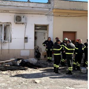 Tragedia a Carovigno: esplosione devasta la comunità