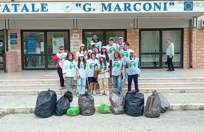 Tornano in campo per l’ambiente a Foggia studenti e volontari