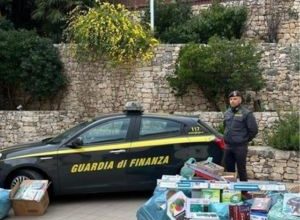 Guardia di Finanza sequestra 138mila prodott