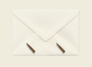 lettera con proiettili