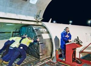 Leonardo Grottaglie fabbrica ferma