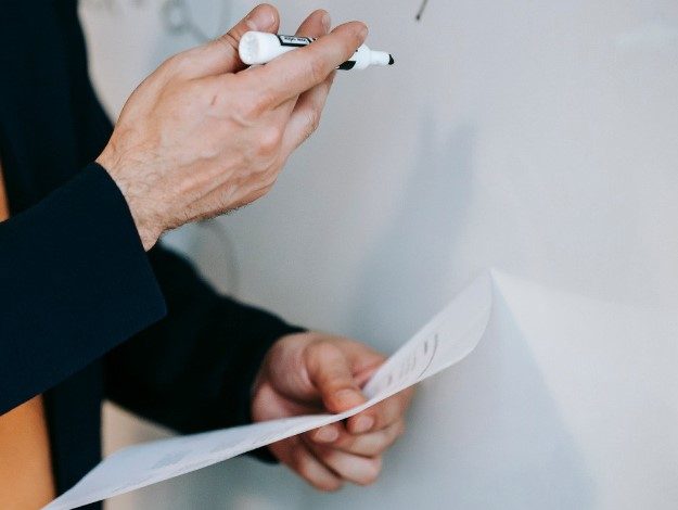 aggressione verbale prof