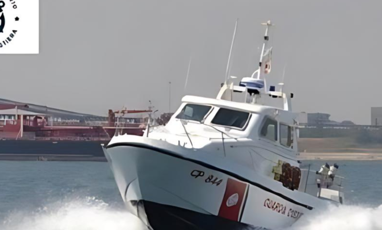 Guardia costiera di Brindisi salva sei diportisti