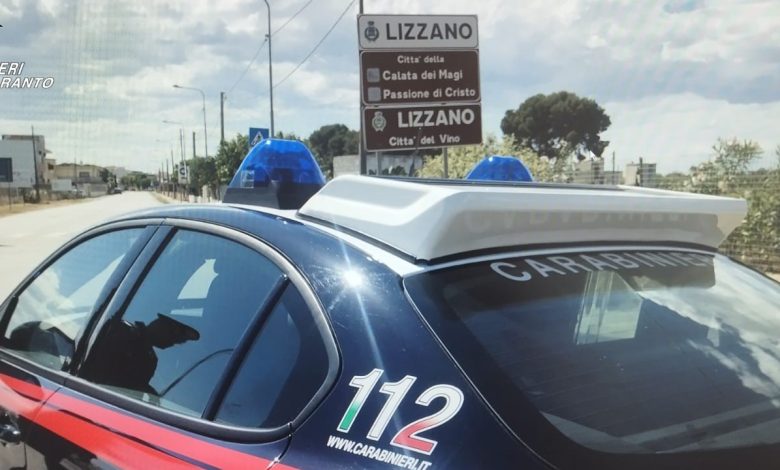 I Carabinieri sono giunti sul posto dove è avvenuto l'accoltellamento