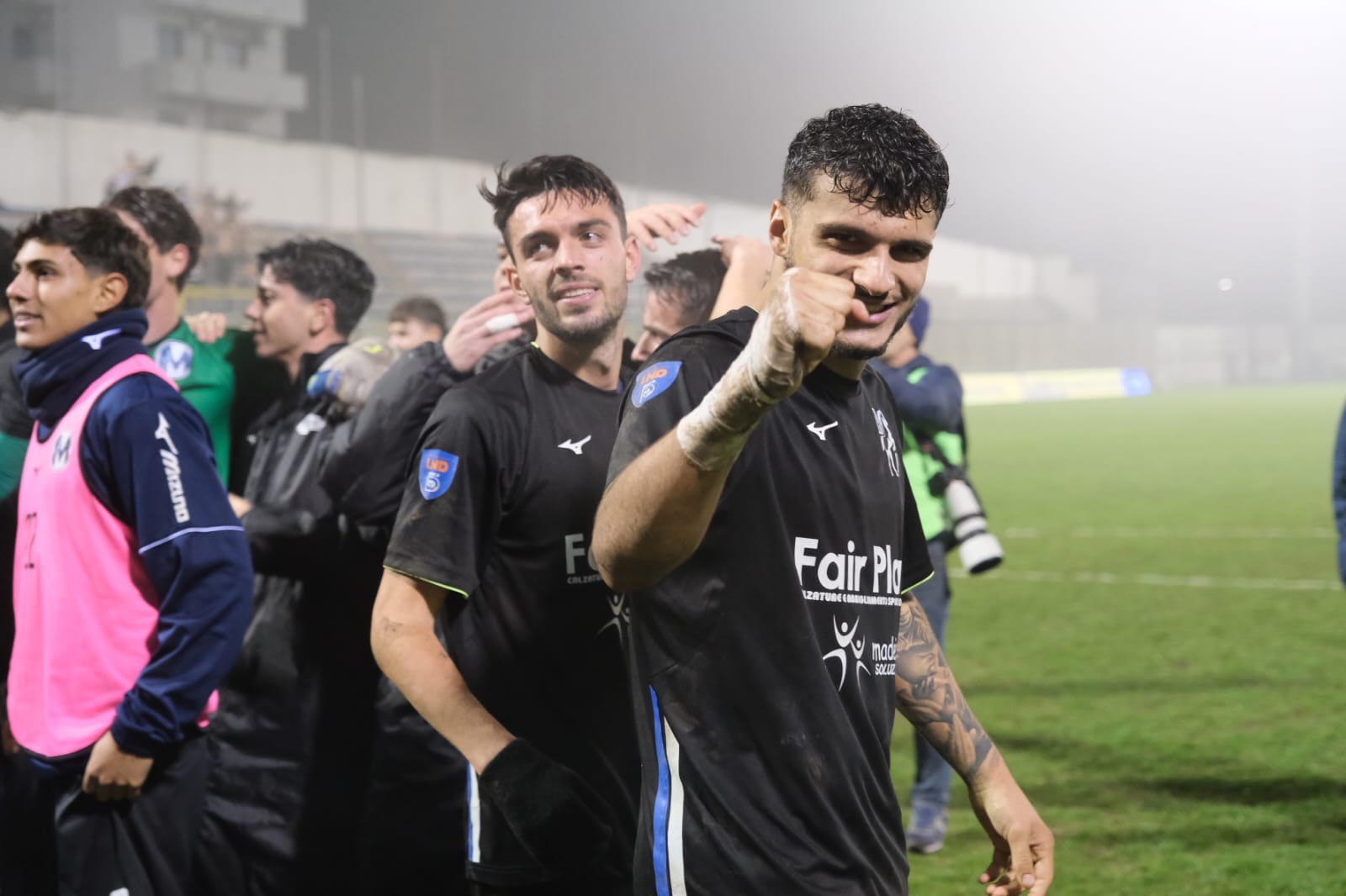 canzone di fiorello la nebbia agli irti colli