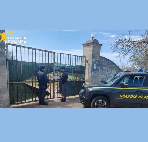 Sequestro discarica abusiva San Pietro Vernotico con rifiuti e amianto