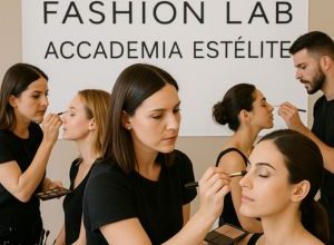 make-up artist all’opera durante l’Aegyptia Fashion Lab di Bari