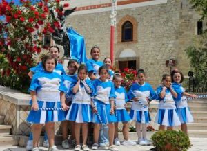 bambini durante l’English Day a Carlantino nei Monti Dauni