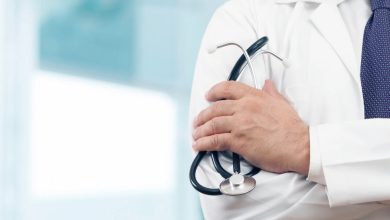 Ingresso ospedale Asl-Bat dove il chirurgo è stato arrestato per assenteismo