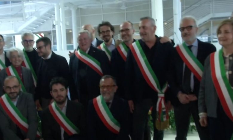 Consiglio Regionale della Puglia discute la riforma per le elezioni comunali 2025