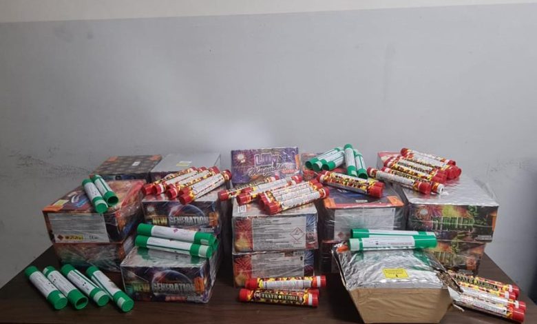 sequestro artifizi pirotecnici effettuato dalla Polizia a Lecce
