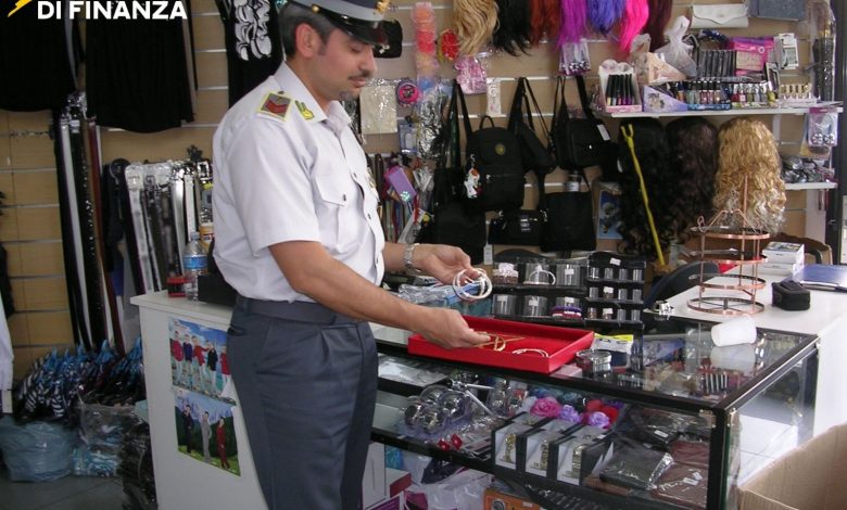 sequestro-prodotti-guardia-finanza.jpg