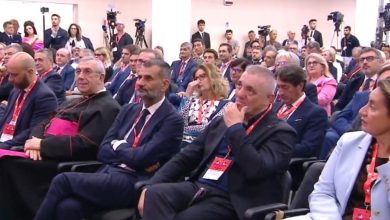 Decaro campagna elettorale Fiera del Levante Bari