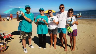 Volontari di Dico NO alla droga Puglia distribuiscono opuscoli informativi a Barletta