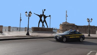 Guardia di Finanza Taranto operazione antidroga con unità cinofile