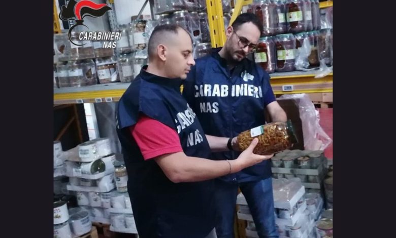 conserve a rischio botulino sequestrate dai Carabinieri NAS Taranto