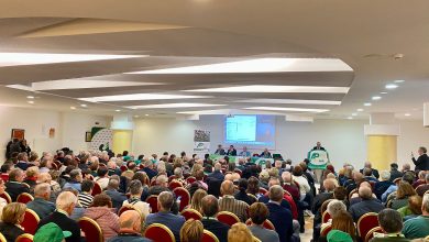 giovani anziani agricoltura durante la Festa ANP-CIA a Vieste