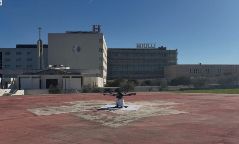 «Drone per trasporti medicali durante test operativo sanitario»