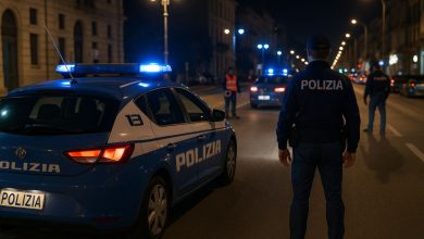 Pattuglie della Polizia durante i controlli straordinari a Lecce