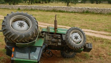 ribaltamento fatale Altamura trattore capovolto in area rurale