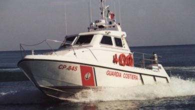 Evacuazione medica in mare con motovedetta della Guardia Costiera di Barletta