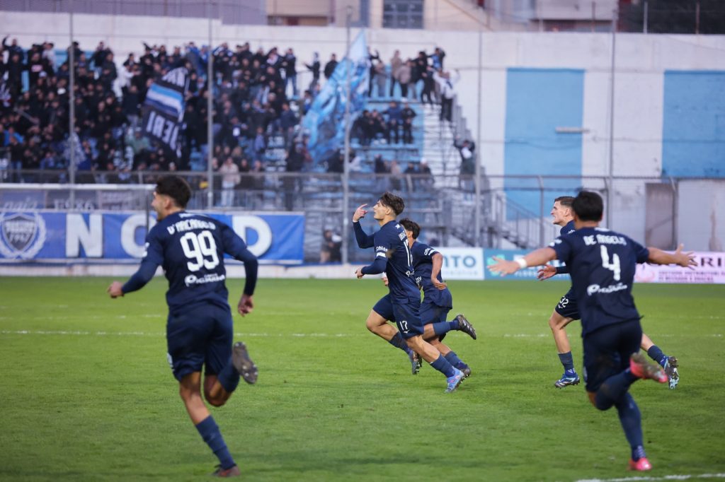 L'esultanza di Virgilio dopo il gol (Foto Paolo Conserva)