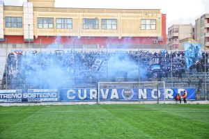 Martina Fasano curva gremita (Foto Paolo Conserva)