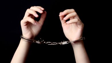 Polizia di Stato interviene dopo che una donna spara al suo ex compagno a Bari