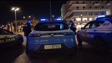 controlli della Polizia di Stato a Bari durante le festività natalizie