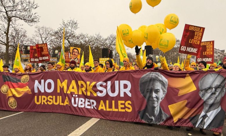 Corteo Coldiretti a Strasburgo per stop importazioni sleali e controlli UE sulle merci alimentari