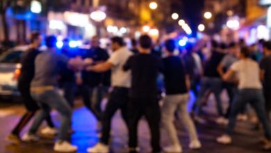 Rissa Bari Umbertino scena notturna con movida e intervento delle forze dell’ordine (foto repertorio)